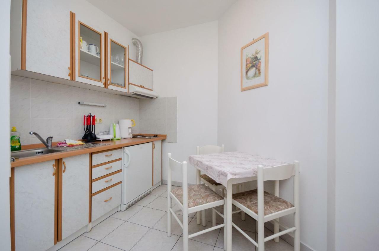 Apartments Branimir 노비비노돌스키 외부 사진